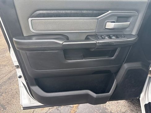 Used 2019 RAM 2500 Big Horn image 14