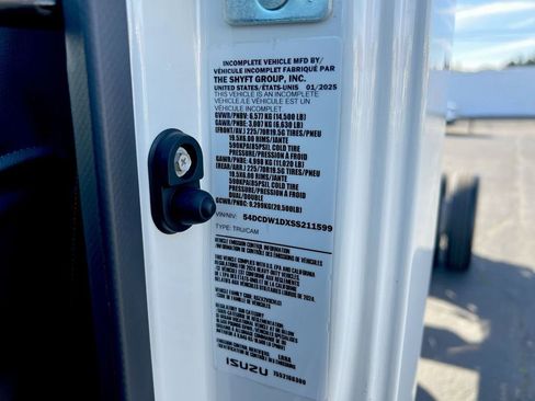 New 2025 Chevrolet Low Cab Forward image 47