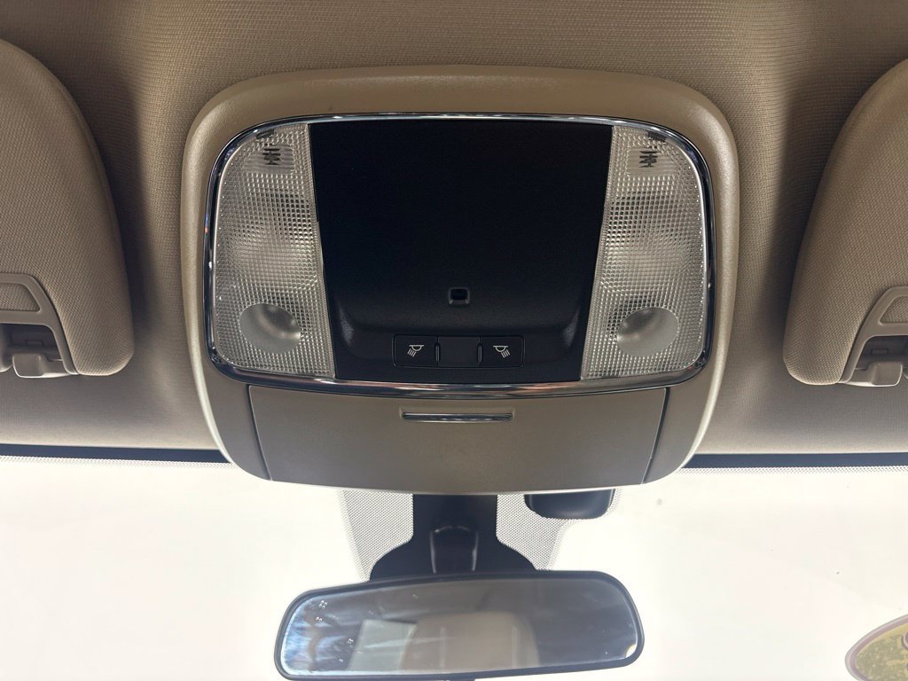 Used 2018 Jeep Grand Cherokee Laredo AWD/4WD image 30