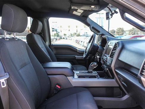 Used 2018 Ford F150 XLT w/ Equipment Group 302A Luxury image 21