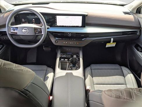 New 2026 Nissan Murano Platinum image 13