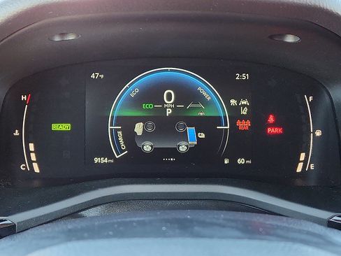 Used 2025 Toyota Camry LE image 18