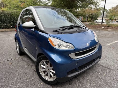 Used 2010 smart fortwo passion image 3