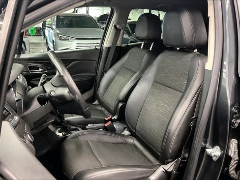 Used 2016 Buick Encore FWD image 7