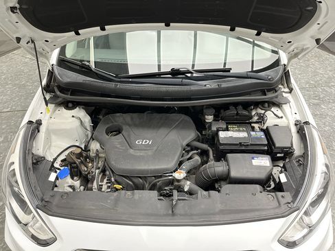 Used 2017 Hyundai Accent SE FWD image 17