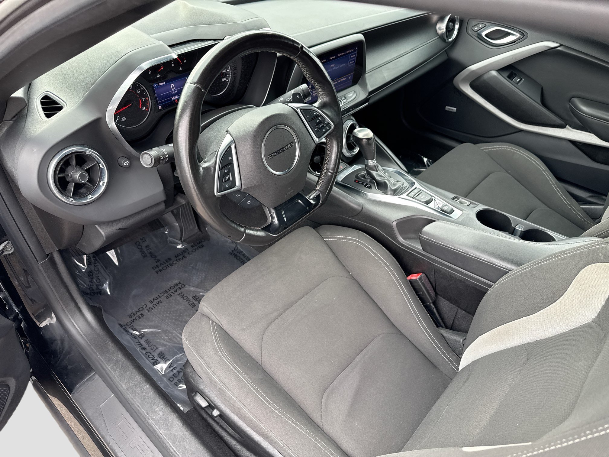 Used 2021 Chevrolet Camaro LT w/ Technology Package RWD image 23