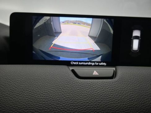 Used 2025 MAZDA CX-90 3.3 Turbo w/ Preferred Package image 17