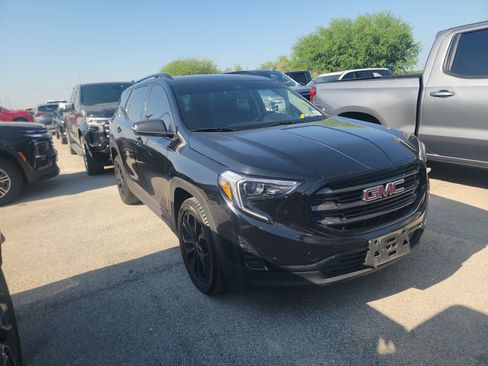 Used 2020 GMC Terrain SLE w/ Driver Convenience Package FWD image 1