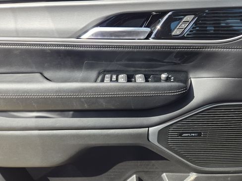 New 2026 Jeep Grand Wagoneer image 18