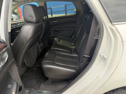 Used 2015 Cadillac SRX Luxury FWD image 10
