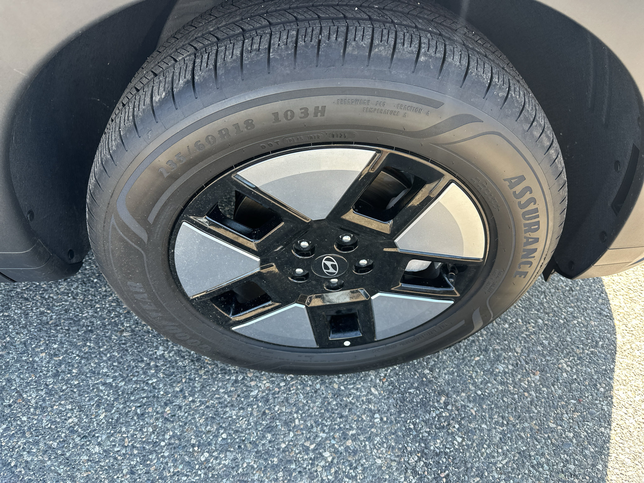 Certified 2026 Hyundai Santa Fe SEL AWD/4WD image 9