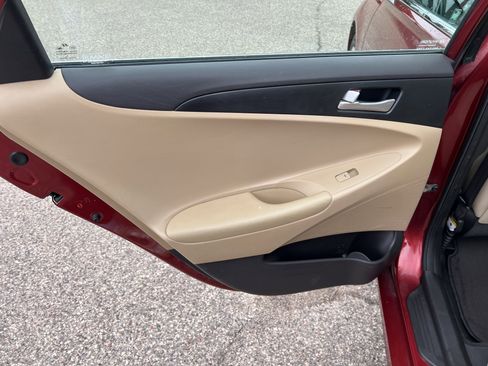 Used 2013 Hyundai Sonata GLS image 10