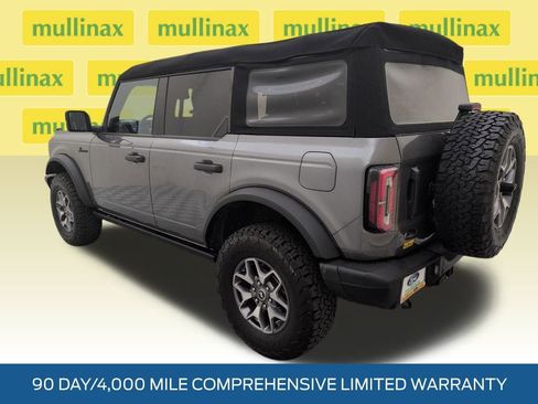 Certified 2023 Ford Bronco Badlands image 9