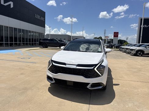 Certified 2024 Kia Sportage SX FWD image 6