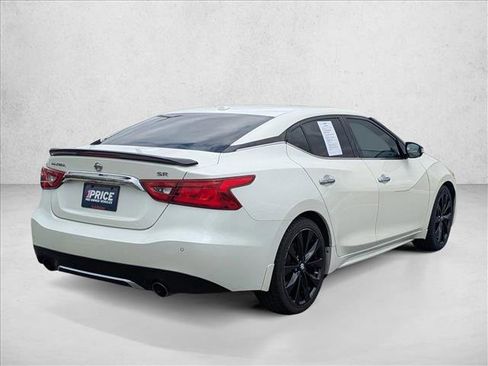 Used 2017 Nissan Maxima SR w/ Midnight Edition image 5