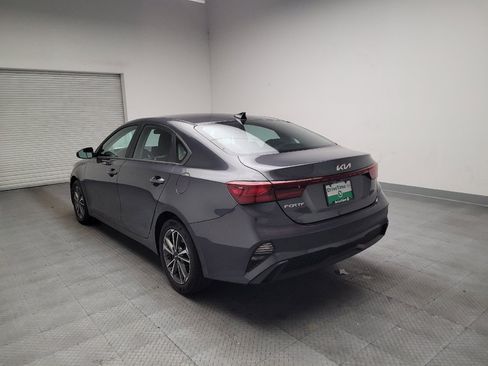 Used 2023 Kia Forte LXS FWD image 5