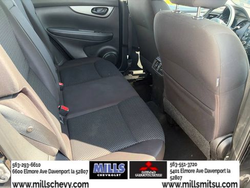 Used 2021 Nissan Rogue Sport S FWD image 22