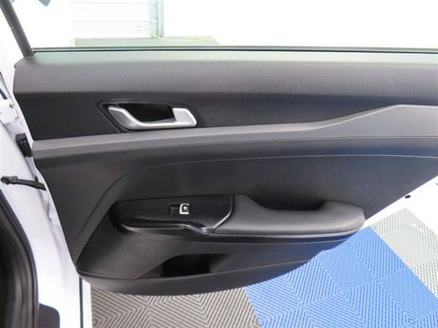 Used 2023 Kia K5 LXS FWD image 26