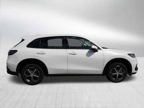 Certified 2024 Honda HR-V EX-L image 8
