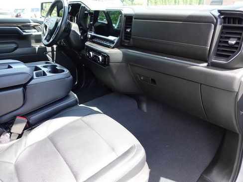 Used 2023 Chevrolet Silverado 1500 LT AWD/4WD image 35