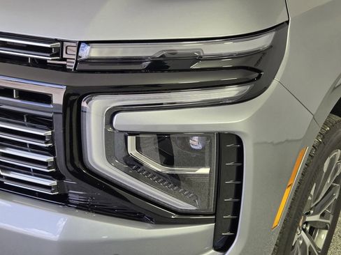 New 2026 Chevrolet Tahoe High Country AWD/4WD image 10