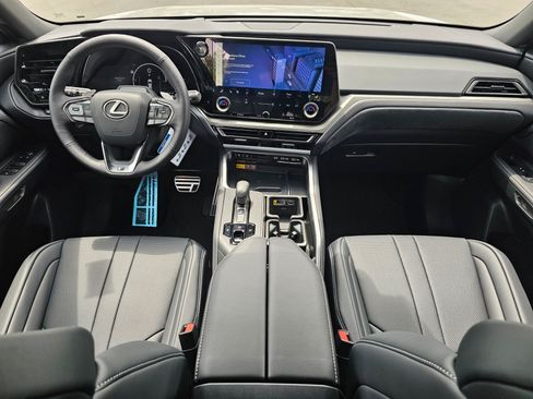 Used 2026 Lexus TX 500h AWD w/ Technology Package image 15