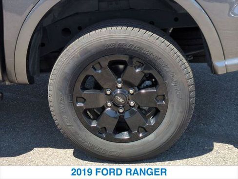 Used 2019 Ford Ranger XLT w/ Black Appearance Package RWD image 11