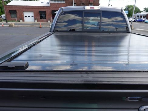 Used 2014 Ford F150 FX4 w/ Equipment Group 402A Luxury AWD/4WD image 29