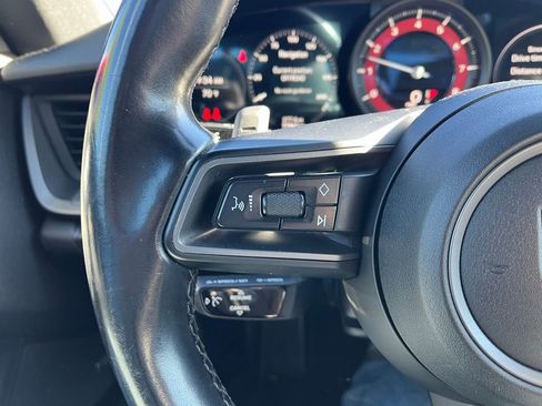Used 2020 Porsche 911 Carrera image 7