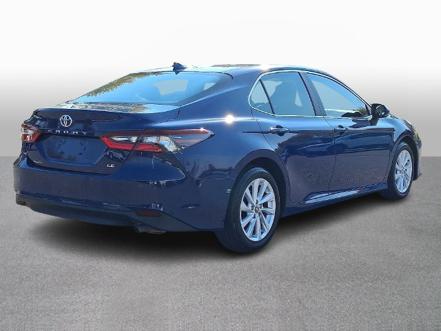 Used 2024 Toyota Camry LE FWD image 4