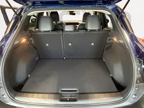 Used 2026 Nissan Kicks SR FWD image 13