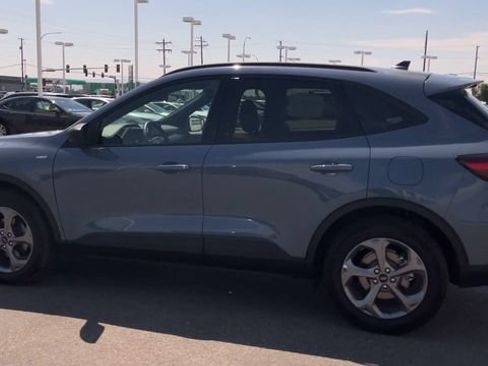 Used 2026 Ford Escape ST-Line AWD/4WD image 7