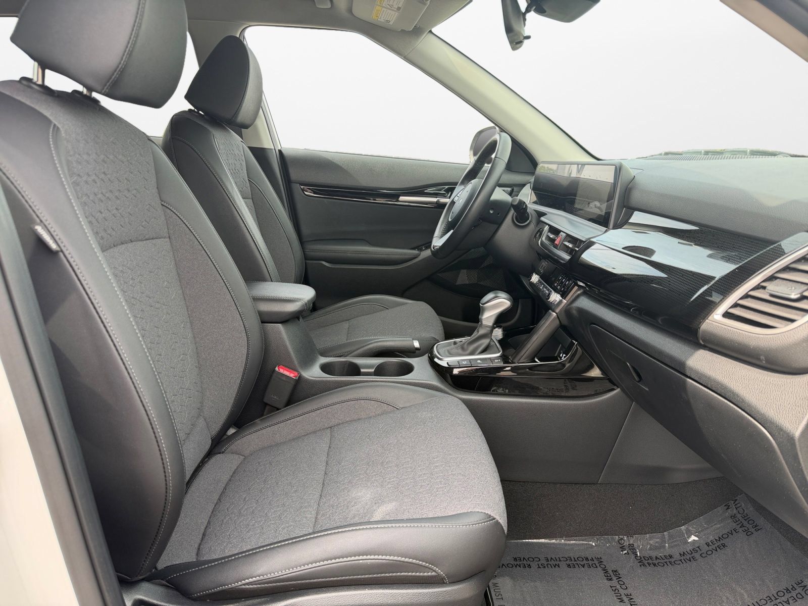 Used 2024 Kia Seltos S AWD/4WD image 19