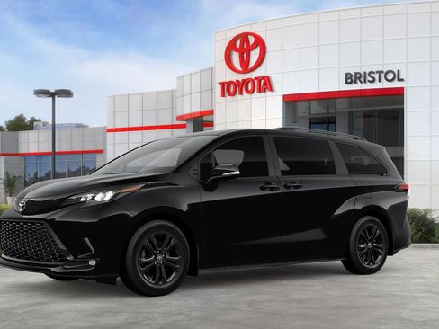 New 2026 Toyota Sienna XSE image 4