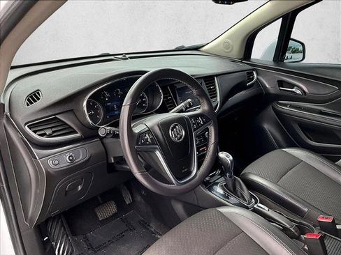 Used 2022 Buick Encore Preferred image 14