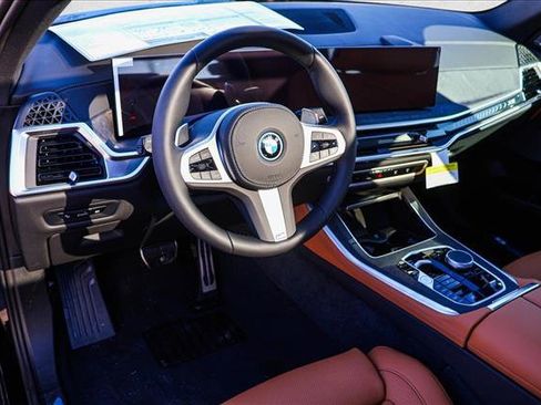 New 2026 BMW X5 xDrive50e w/ M Sport Package image 10