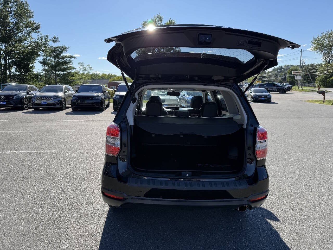 Used 2014 Subaru Forester 2.5i Limited AWD/4WD image 15