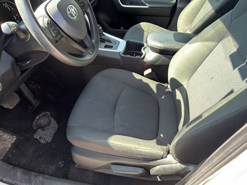 Used 2024 Toyota RAV4 LE image 16