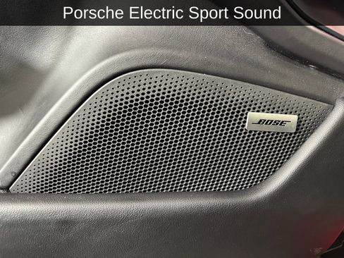 Used 2024 Porsche Taycan 4S w/ Premium Package image 18