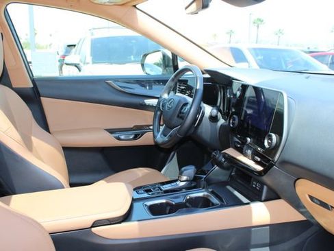 Certified 2024 Lexus NX 250 FWD w/ Cold Area Package image 5