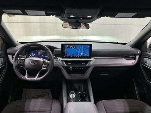 Used 2026 Ford Explorer ST-Line AWD/4WD image 19
