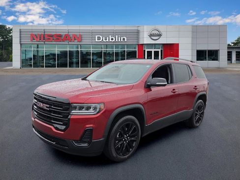 Used 2023 GMC Acadia SLE w/ Driver Convenience Package FWD image 1
