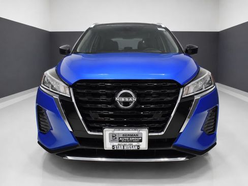 Certified 2023 Nissan Kicks SV FWD image 6