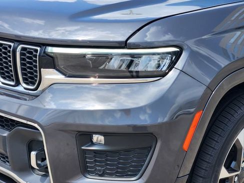 Used 2021 Jeep Grand Cherokee L Overland RWD image 9