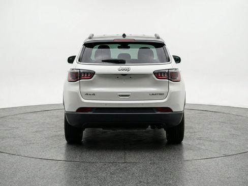Used 2025 Jeep Compass Limited AWD/4WD image 7