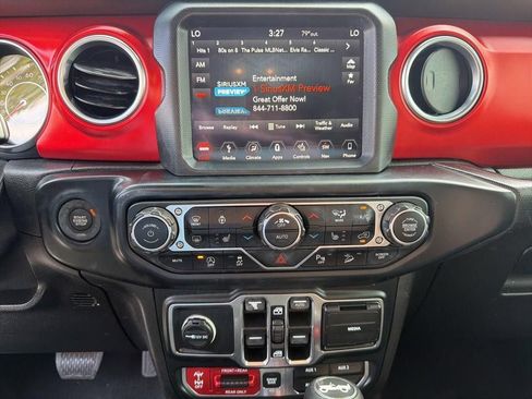 Used 2019 Jeep Wrangler Unlimited Rubicon AWD/4WD image 36
