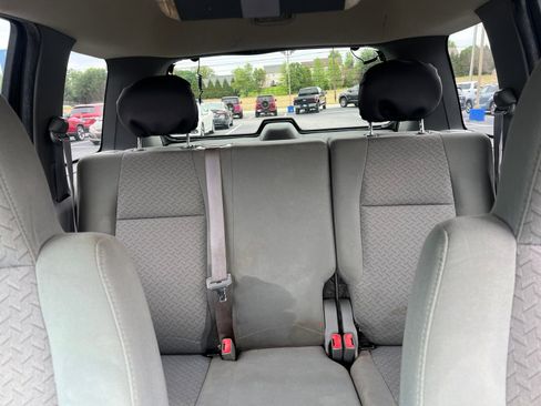 Used 2005 Jeep Liberty Renegade AWD/4WD image 7