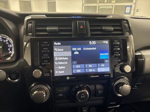 Used 2022 Toyota 4Runner TRD Off-Road image 40