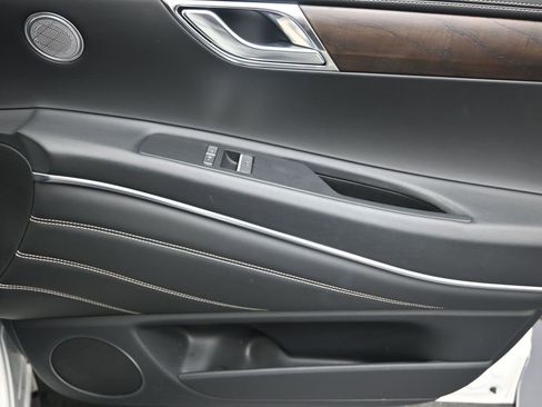 Used 2024 Genesis GV80 3.5T image 11