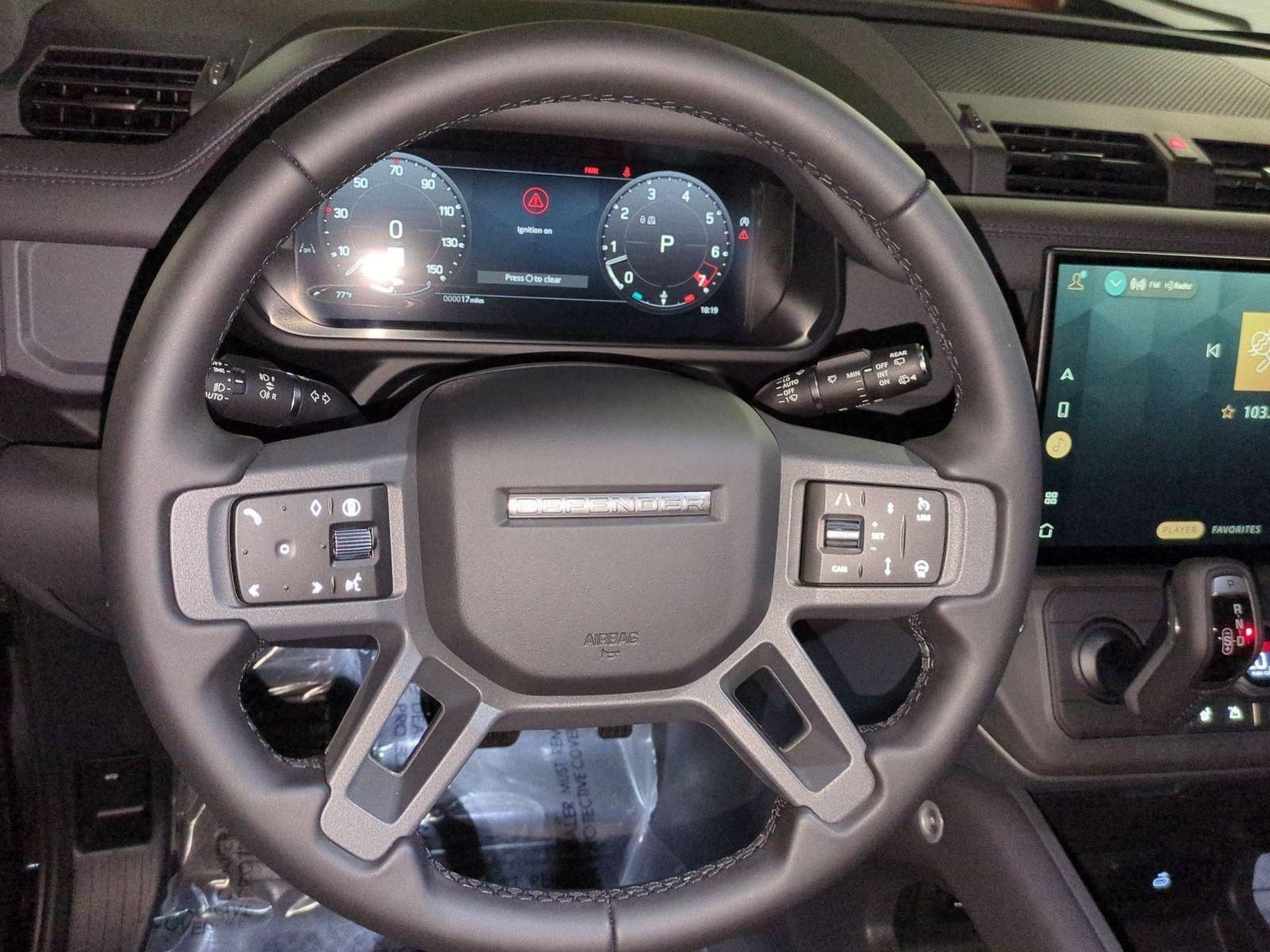 New 2026 Land Rover Defender 110 X-Dynamic SE AWD/4WD image 16